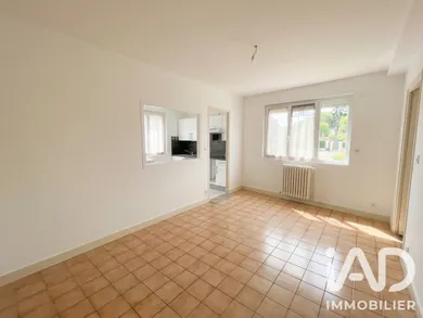 Appartement à Saint-Cyr-sur-Loire (37540)