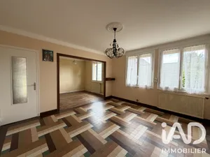Townhouse in Saint-Gervais-en-Belin (72220)