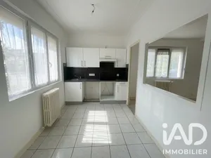 Appartement à Saint-Cyr-sur-Loire (37540)