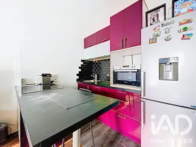 Apartment in Paris (75019)