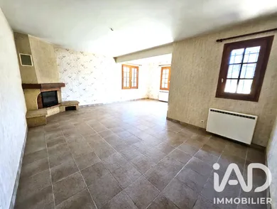 Maison traditionnelle à La Marolle-en-Sologne (41210)