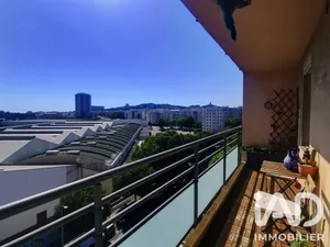 Apartment in Marseille (13008)