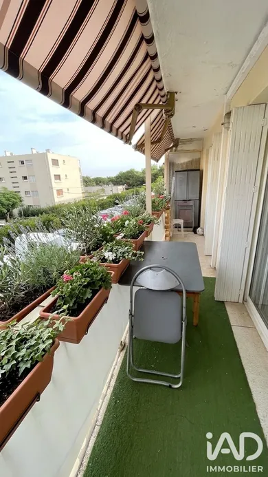 Appartement à Hyères (83400)