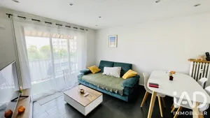 Appartement à Hyères (83400)