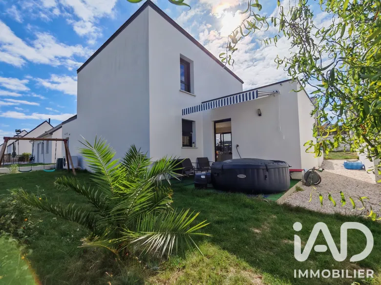 Maison 5 pièces 106 m² · à Ploërmel · 106 m² · 375 000 €
