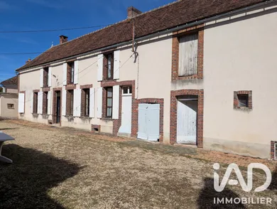 Longere in Mont-Saint-Sulpice (89250)