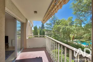 Appartement à Aix-en-Provence (13090)