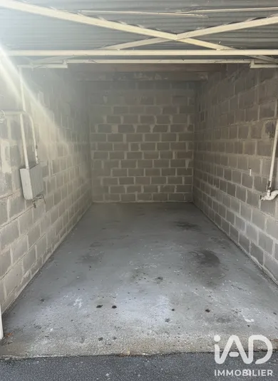 Garage à Ablon-sur-Seine (94480)
