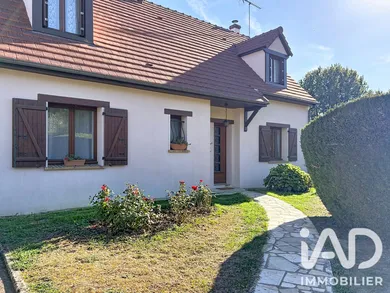 Maison traditionnelle à Auneau-Bleury-Saint-Symphorien (28700)