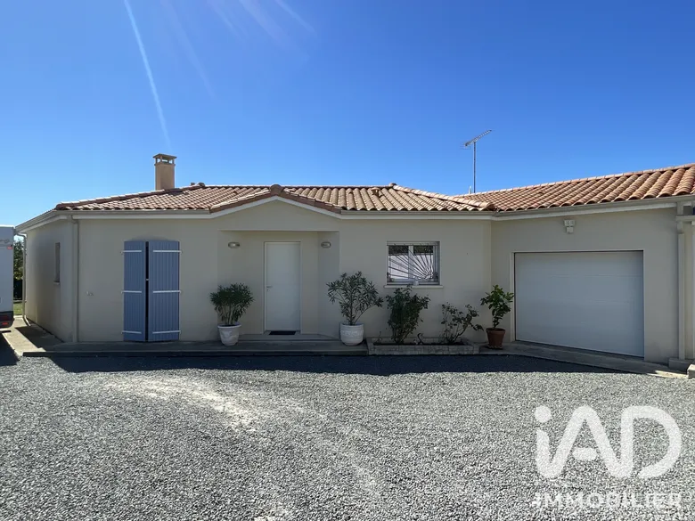 Maison 4 pièces 103 m² · à Gémozac · 102,8 m² · 243 000 €