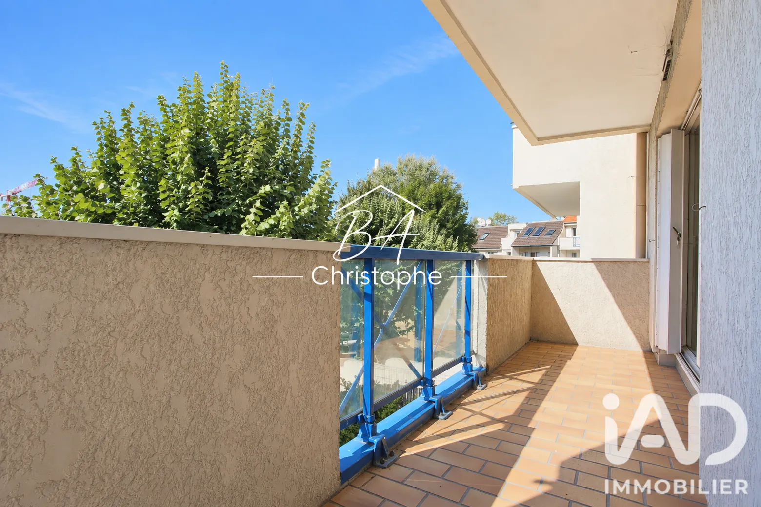 Vente appartement à Ermont (95120) : appartement 2 pièces 56 m² - 2110204 — 2