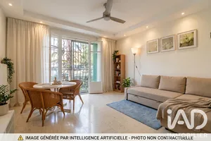 Apartment in Aix-en-Provence (13100)