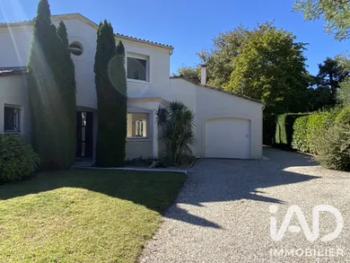 Maison d'architecte à Saint-Aubin-de-Médoc (33160)