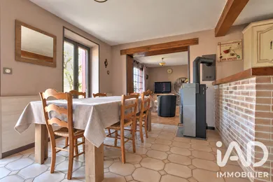 Maison de village à La Celle-Dunoise (23800)