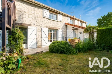 Appartement à Le Perray-en-Yvelines (78610)