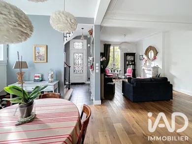 Maison à Nanterre (92000)