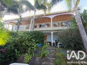 Immeuble à Basse-Terre (97100)