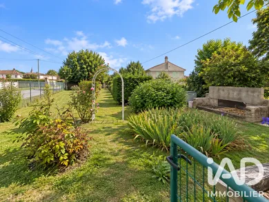 House in Lussac (33570)