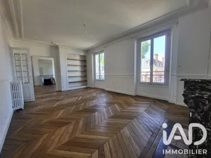 Appartement à Fontainebleau (77300)