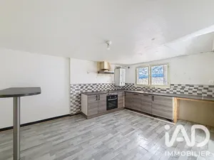 Immeuble à Saint-Florentin (89600)