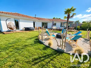 House in Civrac-en-Médoc (33340)