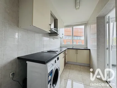 Apartment in Paris (75013)