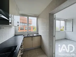 Apartment in Paris (75013)