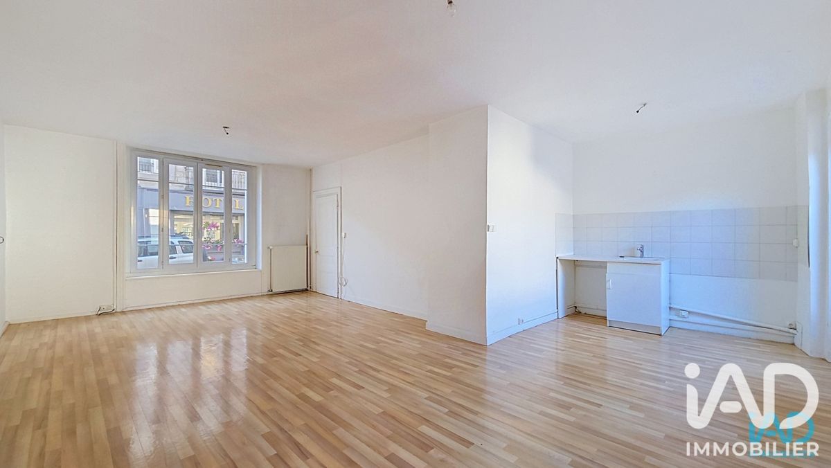 Vente maison à Tence (43190) : maison de ville 5 pièces 124 m² - 2106560