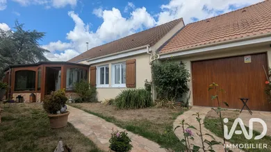 House in Maintenon (28130)