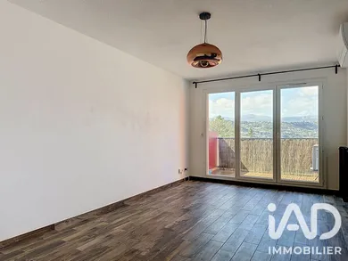 Apartment in Nice (06200)