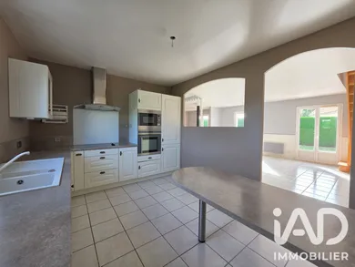 Detached house in Saint-Ébremond-de-Bonfossé (50750)