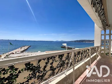 Appartement à Antibes (06160)