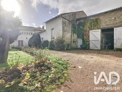 Maison à Villefagnan (16240)