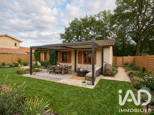 House in Pessac (33600)