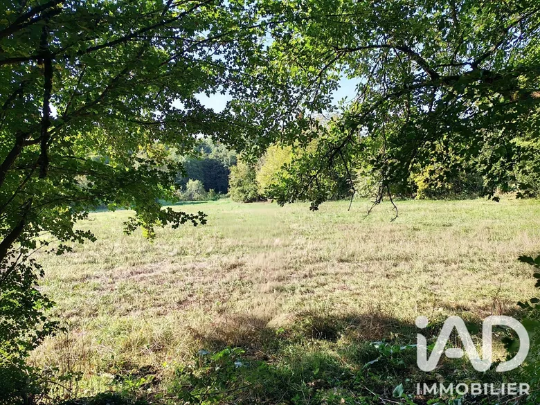 Terrain 19923 m² · à Gramat · 65 000 €