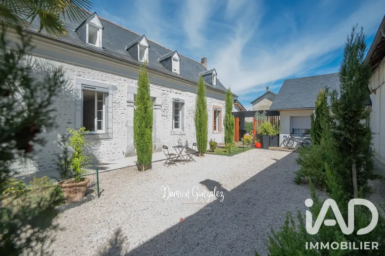 Maison 5 pièces 205 m² · à Laloubère · 205 m² · 440 000 €