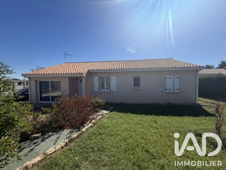 Maison 4 pièces 105 m² · à Brion-près-Thouet · 105 m² · 168 500 €