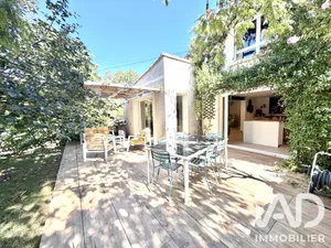 Maison traditionnelle à Saint-Laurent-des-Arbres (30126)