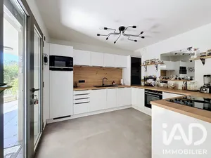 Appartement à Aix-les-Bains (73100)