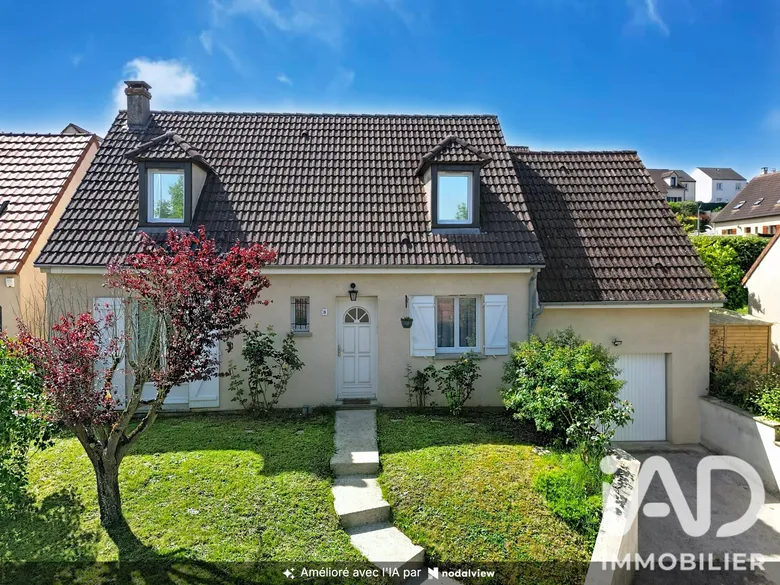 Maison 6 pièces 115 m² · à Breuillet · 115 m² · 330 000 €
