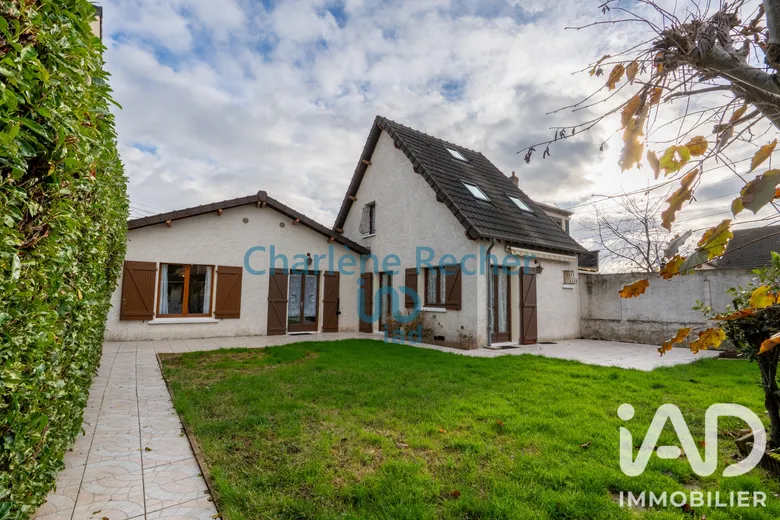 Maison 7 pièces 125 m² · à Pontault-Combault · 124,9 m² · 360 000 €