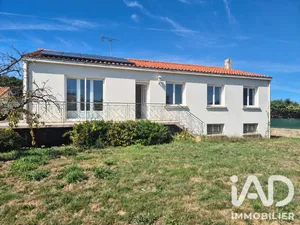Maison de village à Saint-Georges-de-Pointindoux (85150)