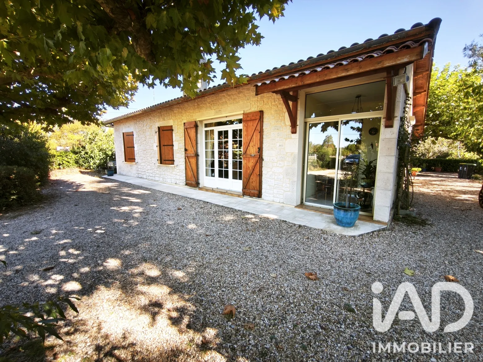 Vente maison à Coutras (33230) : maison 3 pièces 90 m² - 2112017 — 2