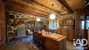 Traditional house in Saint-Jean-Lachalm (43510)