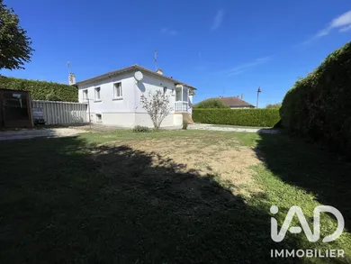 Maison de village à Grugies (02680)