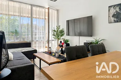 Appartement à Vaux-le-Pénil (77000)