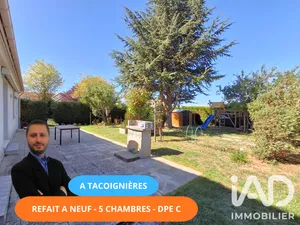 Traditional house in Tacoignières (78910)