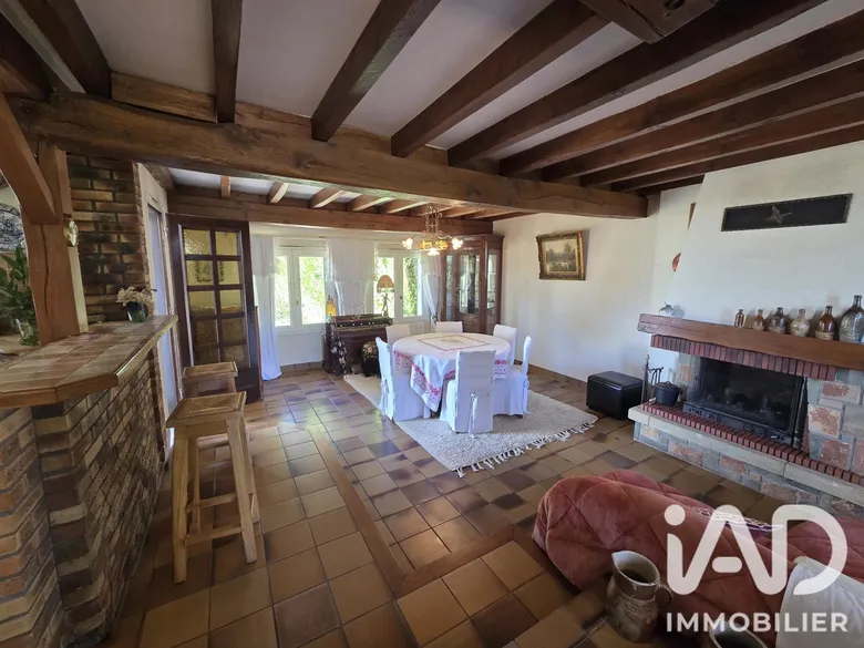 Maison 6 pièces 156 m² · à Appoigny · 156 m² · 262 000 €