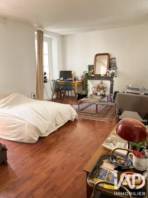 Apartment in Paris (75006)