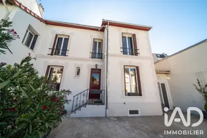 House in Asnières-sur-Seine (92600)